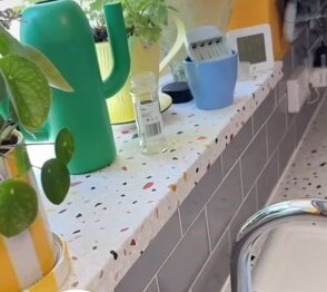 vensterbank wrapfolie terrazzo