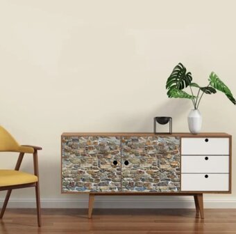 plakfolie natuurstenen op dressoir woonkamer